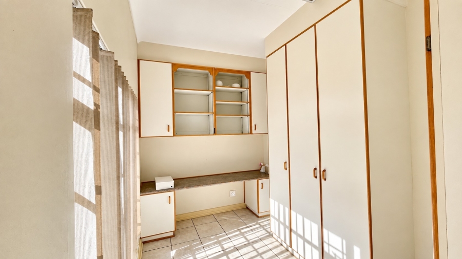 3 Bedroom Property for Sale in Wilkoppies North West